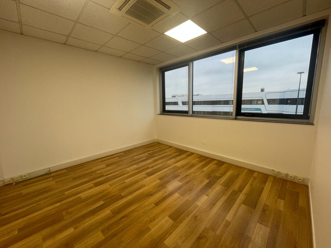 Bureau Saint-Grégoire 170m² Location bureau Saint-Grégoire Ille-et-Vilaine OLBUR2308088 6